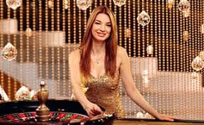 Tangkapan layar aplikasi japanbet menampilkan meja kasino langsung dan pilihan olahraga di perangkat mobile